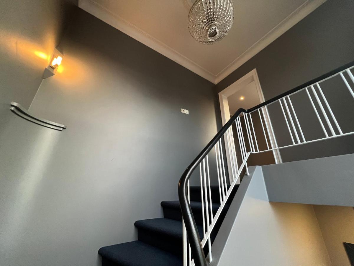 Guesthouse آكيورِيْري المظهر الخارجي الصورة