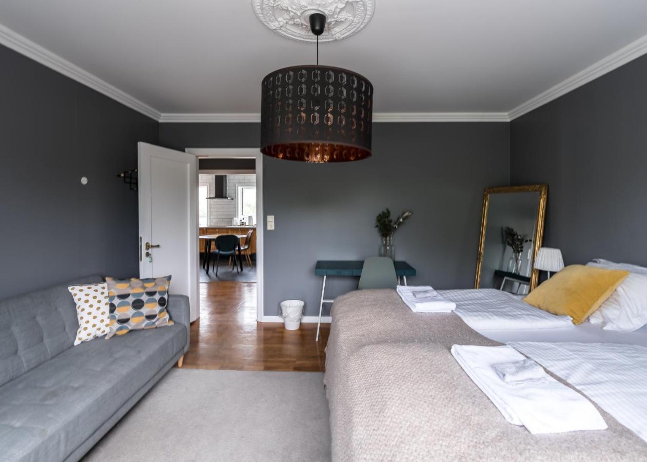 Guesthouse آكيورِيْري المظهر الخارجي الصورة